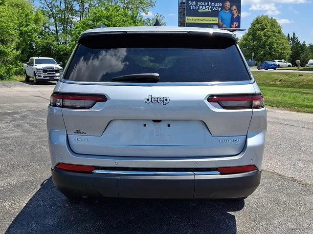 New 2026 Silver Jeep Laredo X image 5