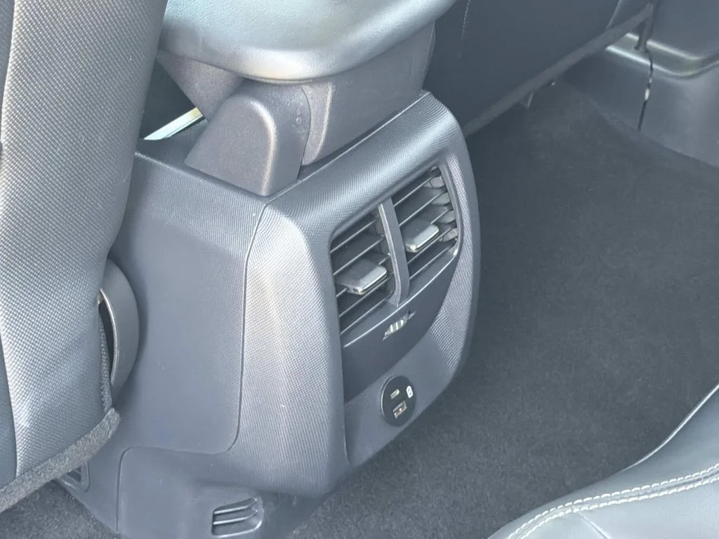 Used 2023 Vapor Blue Metallic Ford Select image 26
