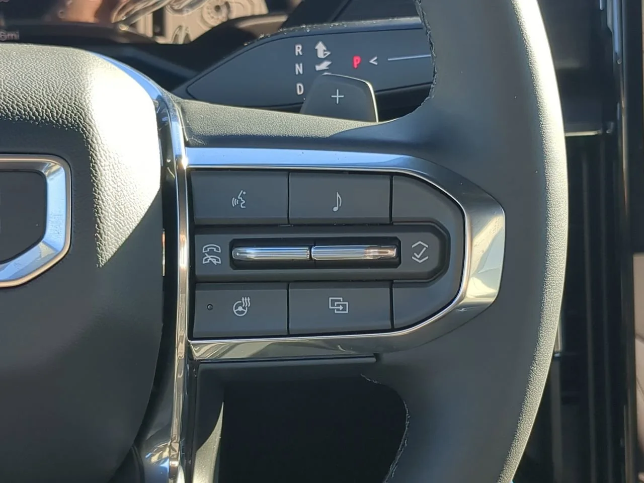 2026 GMC Acadia Elevation - Photo 25