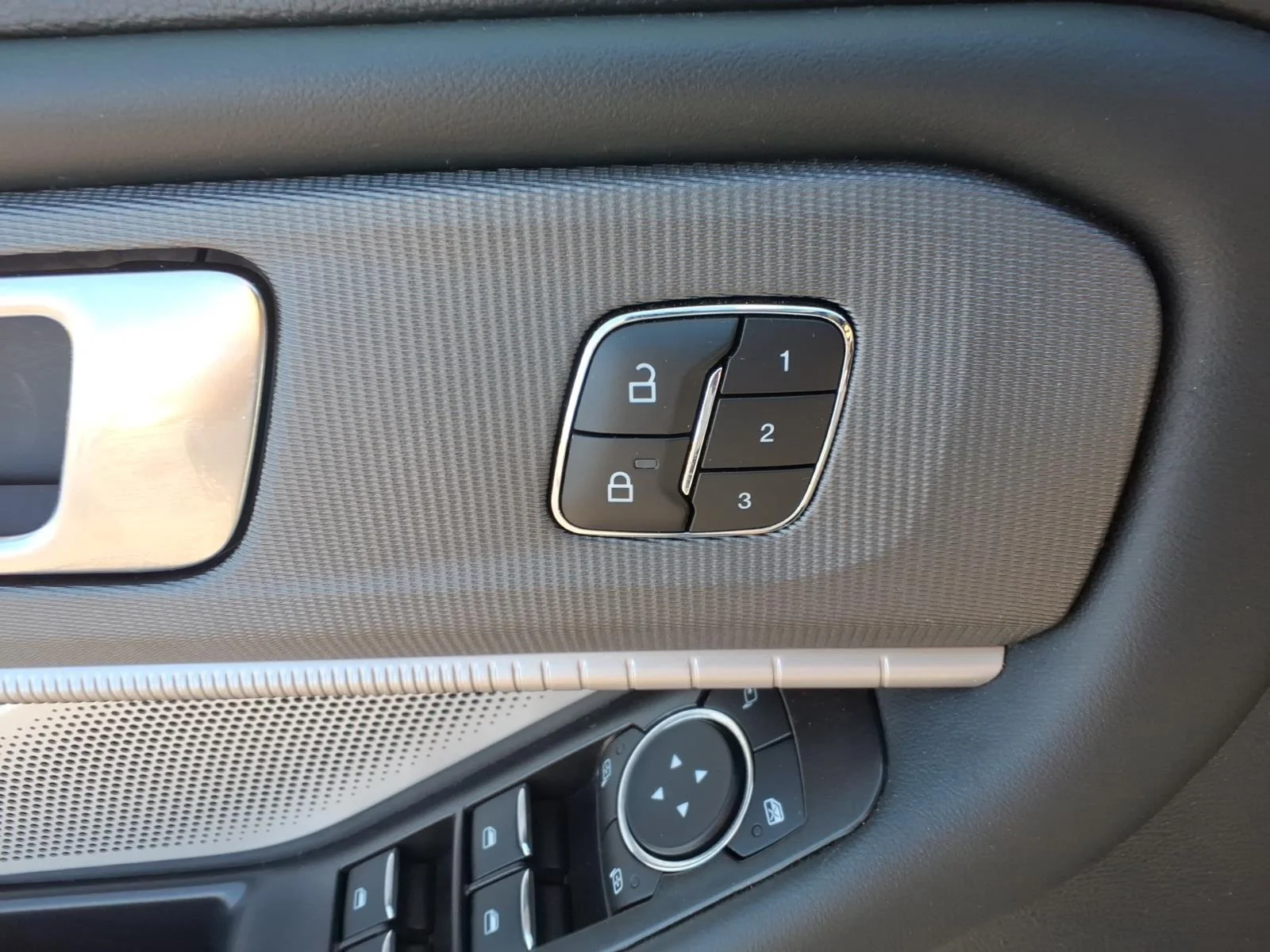 Used 2025 Carbonized Gray Metallic Ford ST image 9