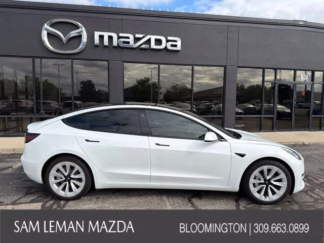 Used 2022 White Tesla Long Range image 13