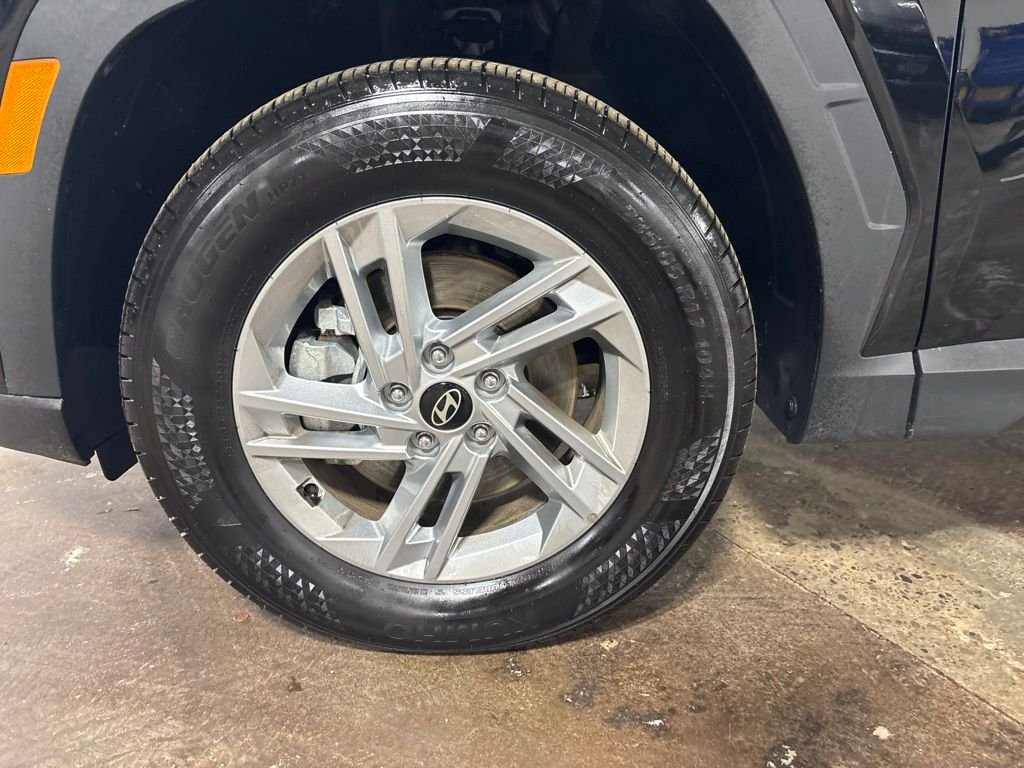 Certified Used 2026 Black Hyundai SE image 9