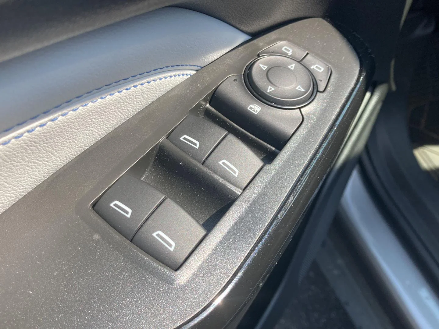 Used 2025 Sterling Gray Metallic Chevrolet LT image 12