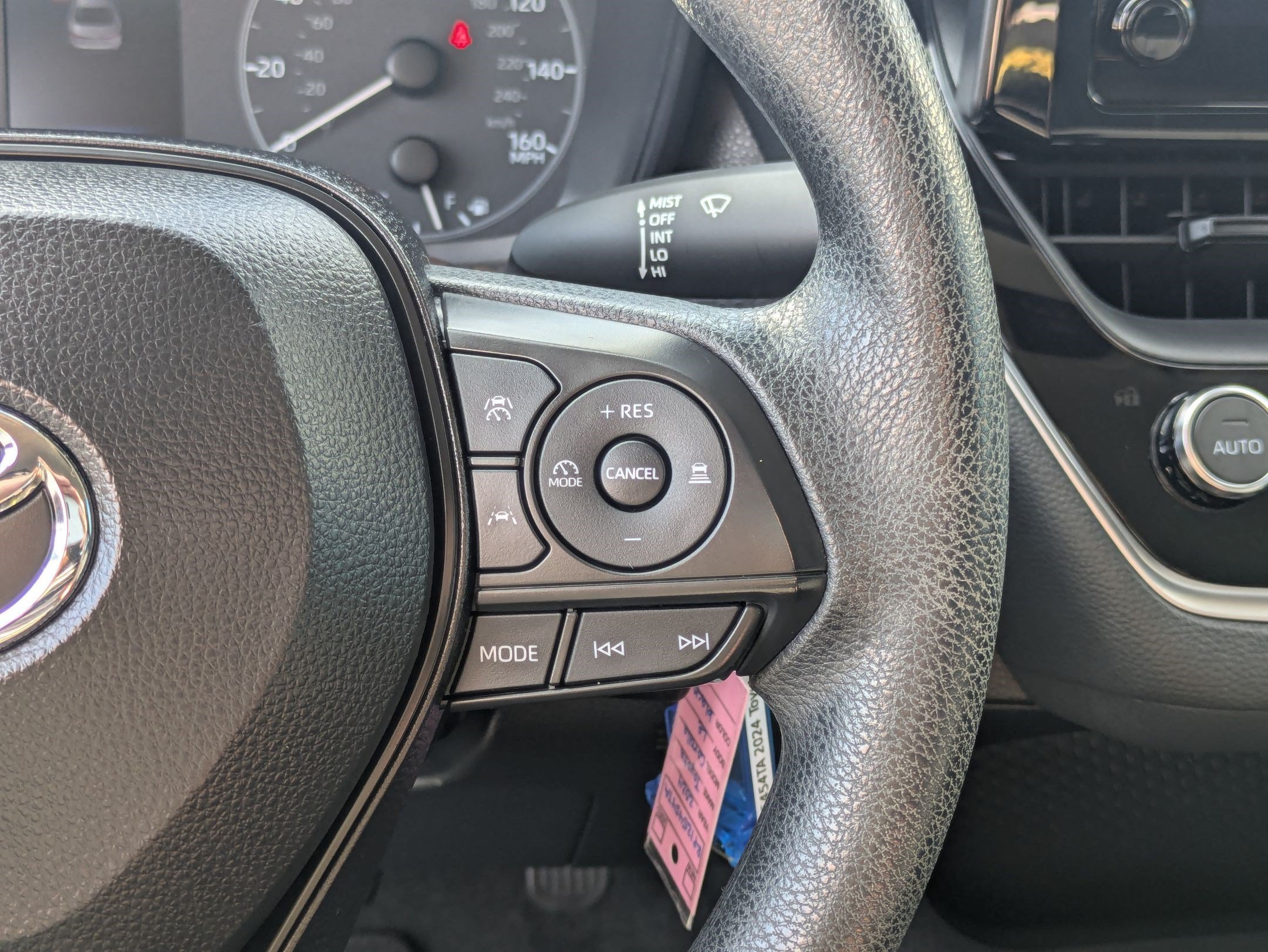 Used 2024 UNDERGROUND Toyota LE image 18