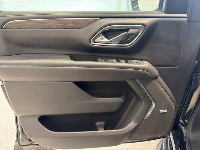 Used 2021 Black Chevrolet LT image 17