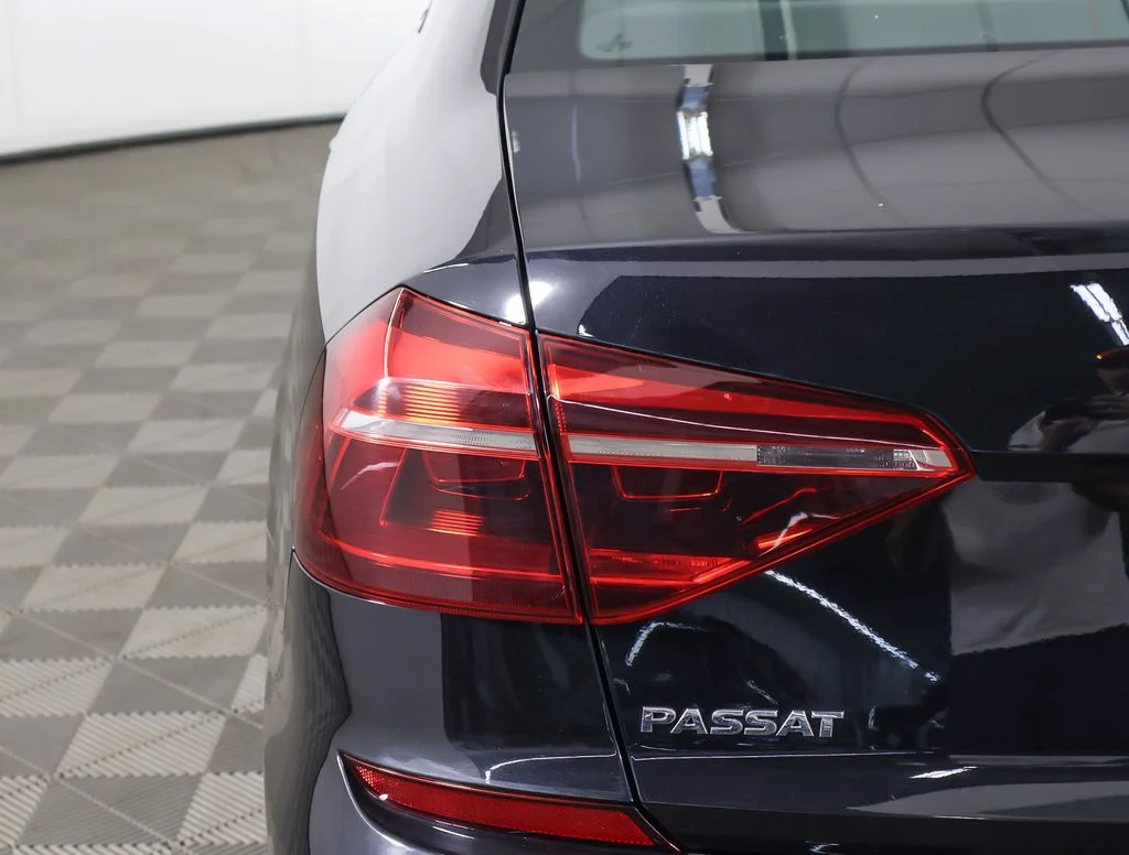 Used 2019 Deep Black Pearl Volkswagen 2.0T Wolfsburg image 15