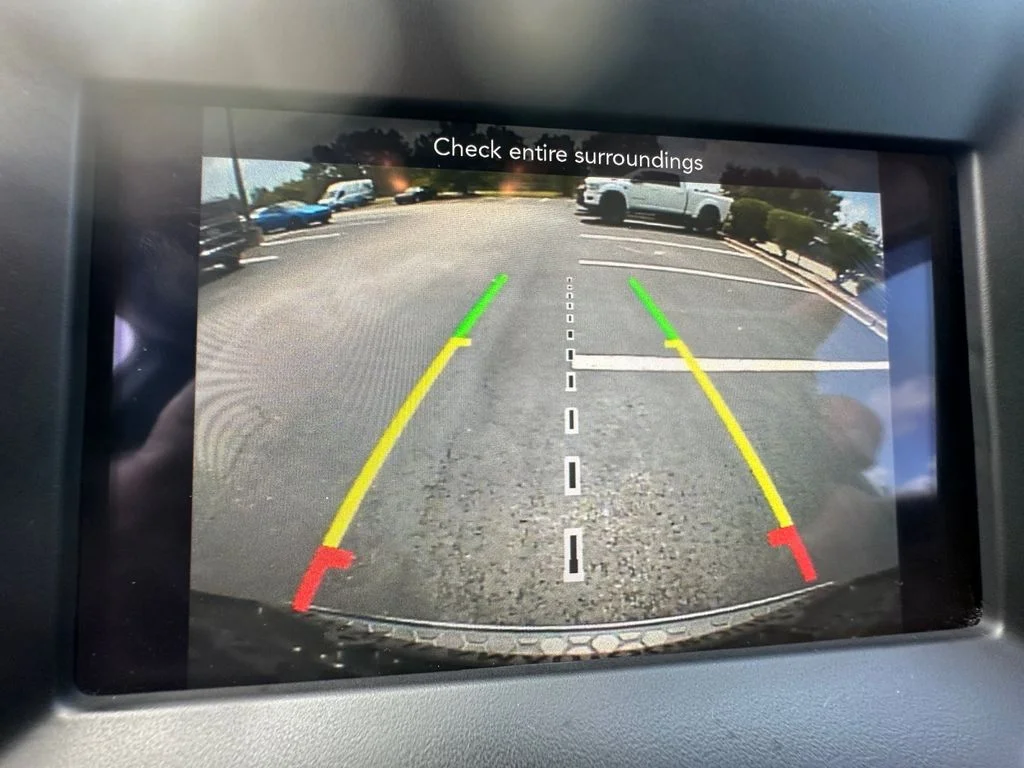 Used 2019 Silver Dodge SXT image 21