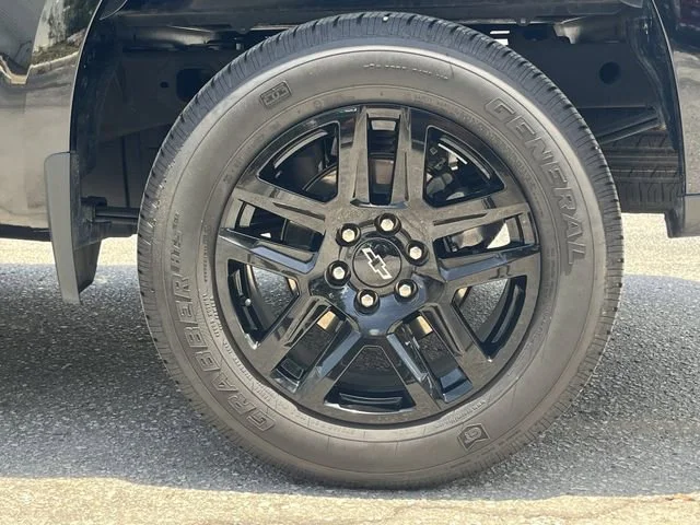 Used 2024 Black Chevrolet Custom image 13