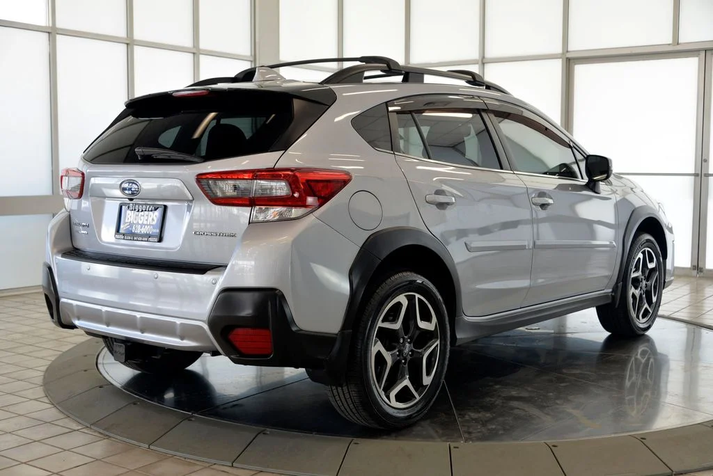 Used 2020 Silver Subaru Limited image 8