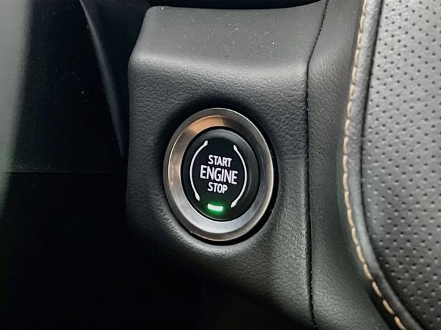 2023 GMC Yukon AT4 - Photo 16