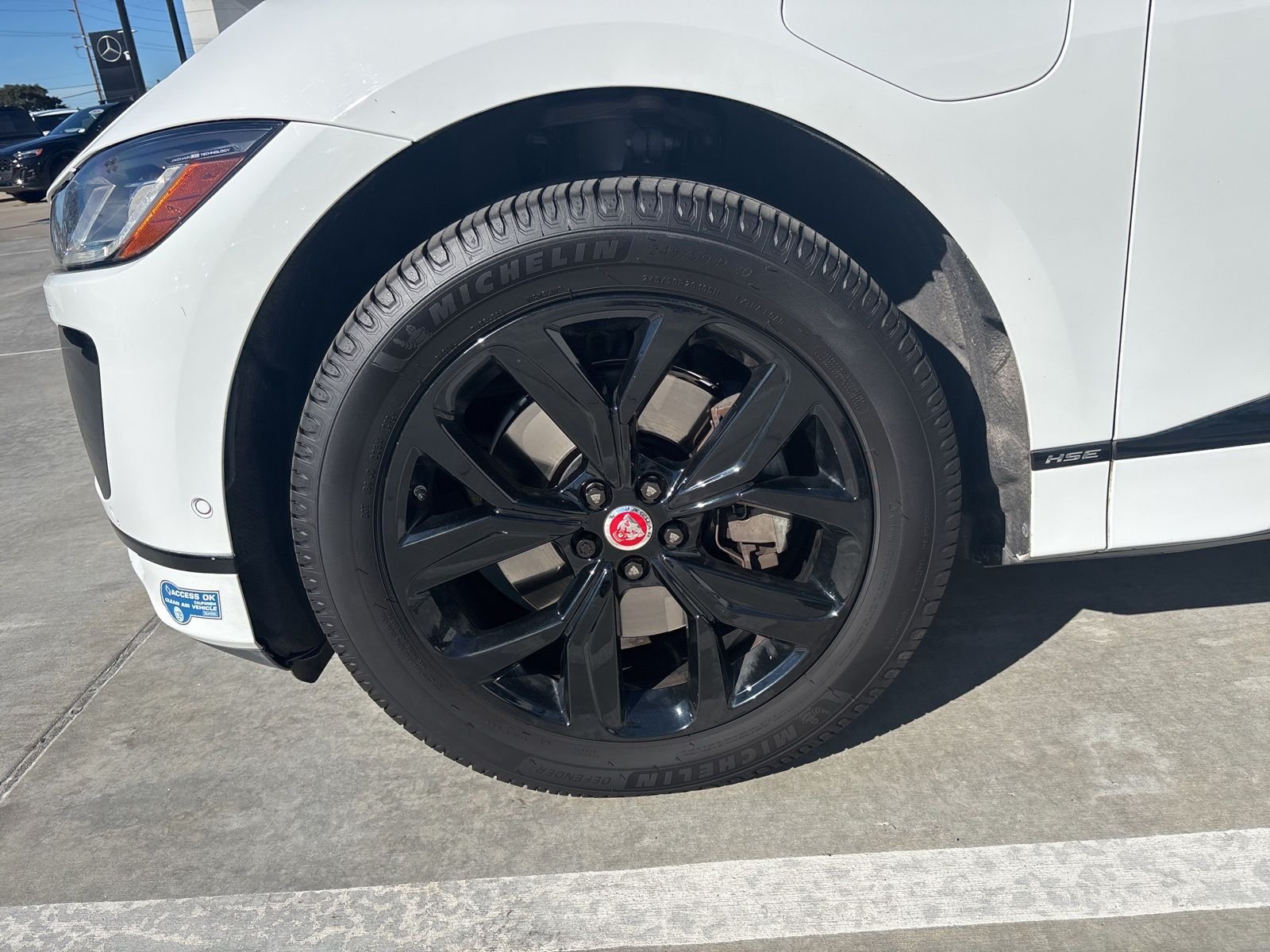 Used 2020 Fuji White Jaguar HSE image 5
