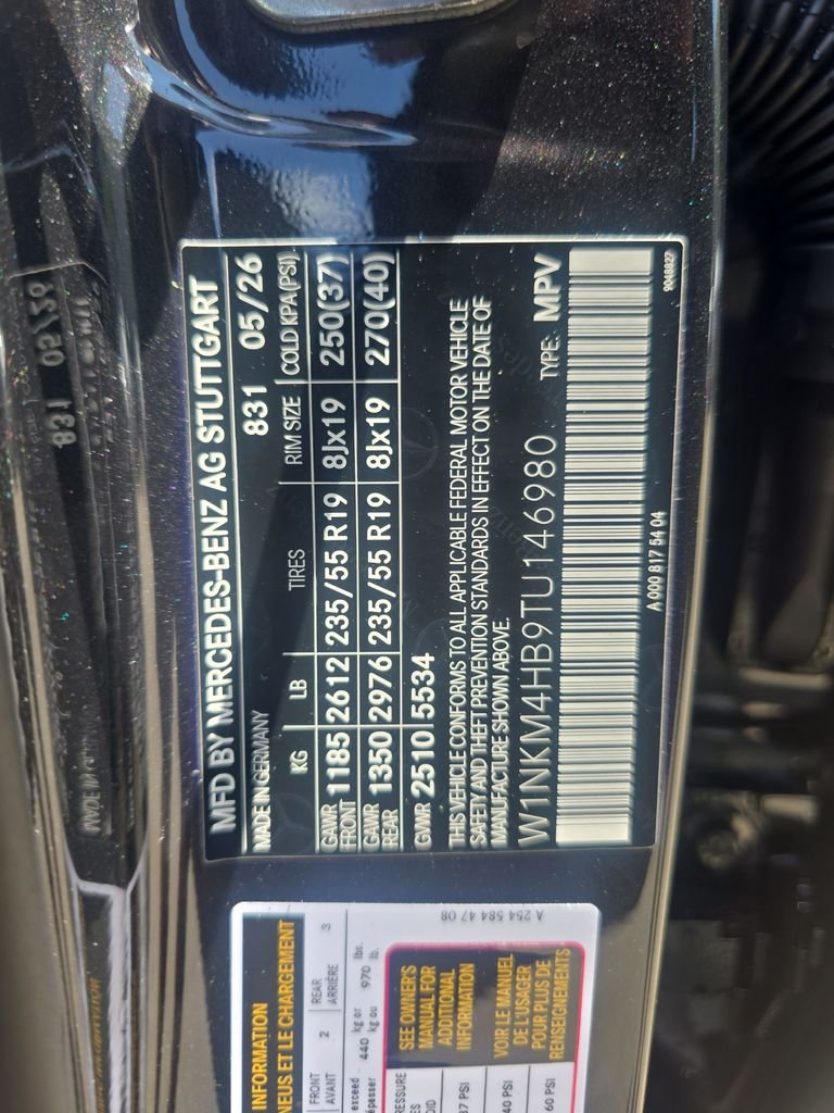 New 2026 Graphite Grey Metallic Mercedes-Benz GLC 300 image 30