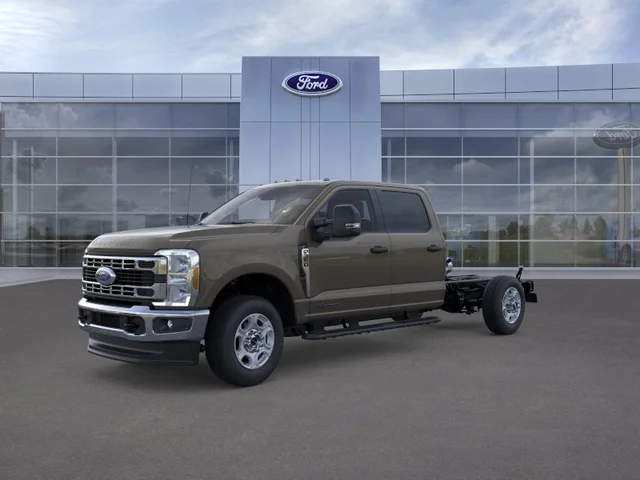 2026 Ford Chassis Cab F-350® XLT