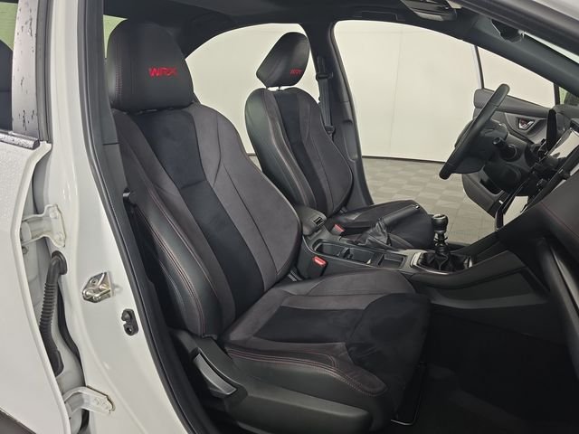 Used 2022 White Subaru Limited image 21