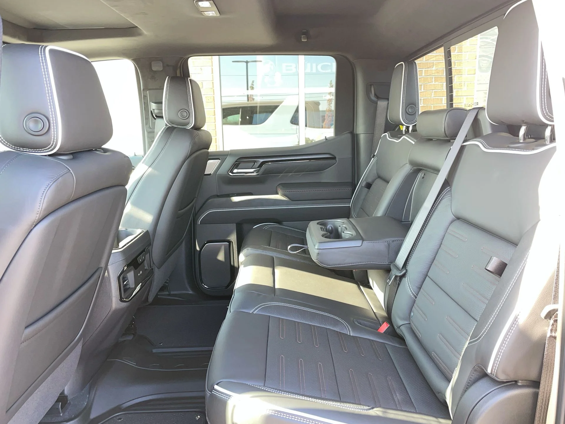2026 GMC Sierra 1500 AT4X - Photo 75