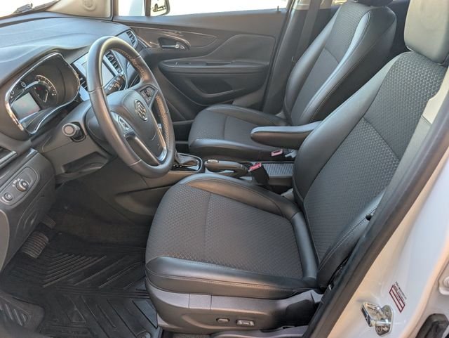 Used 2021 White Buick Preferred image 8