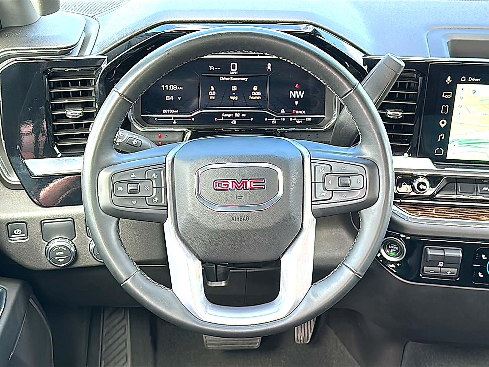 Used 2025 Titanium Rush Metallic GMC Elevation image 28