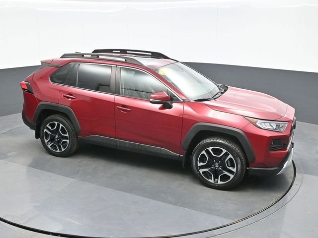 Used 2019 Red Toyota Adventure image 15