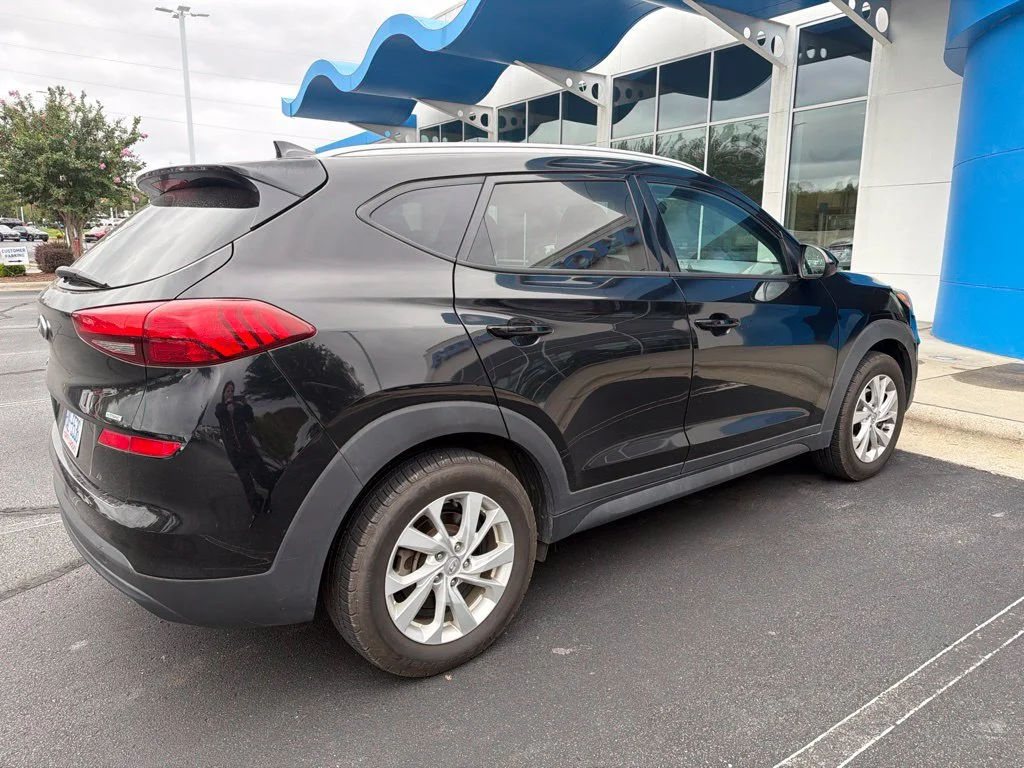 2019 Hyundai Tucson VALUE SUV Slide 3