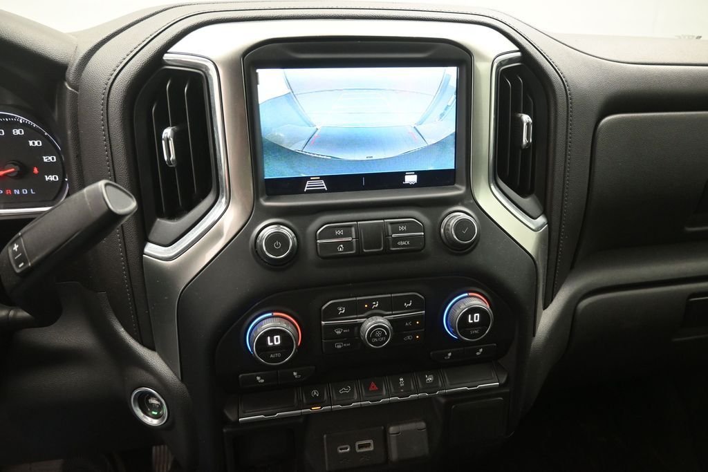 Used 2019 Black Chevrolet LT image 26