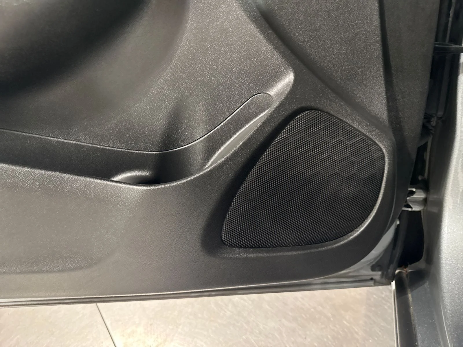 Used 2023 Sterling Gray Metallic Chevrolet LT 1LT image 19