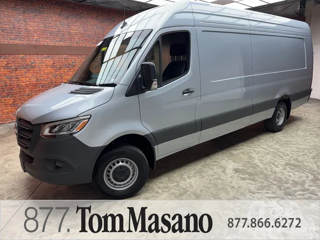 2025 Mercedes-Benz Sprinter 3500 Cargo 170 WB