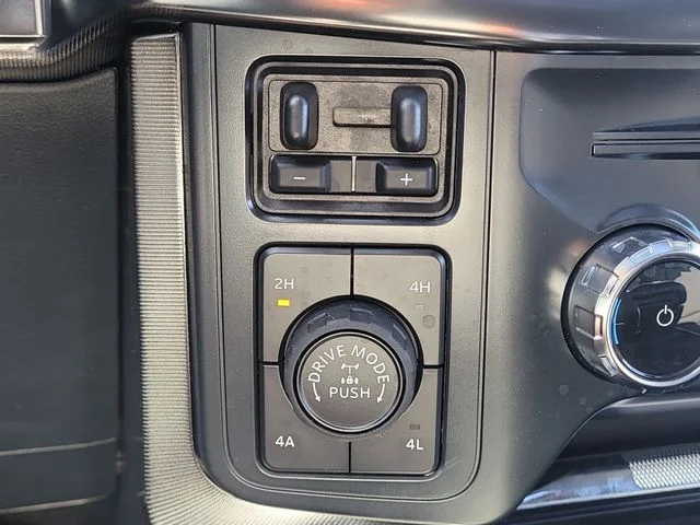 New 2026 Blue Metallic Ford Platinum image 30