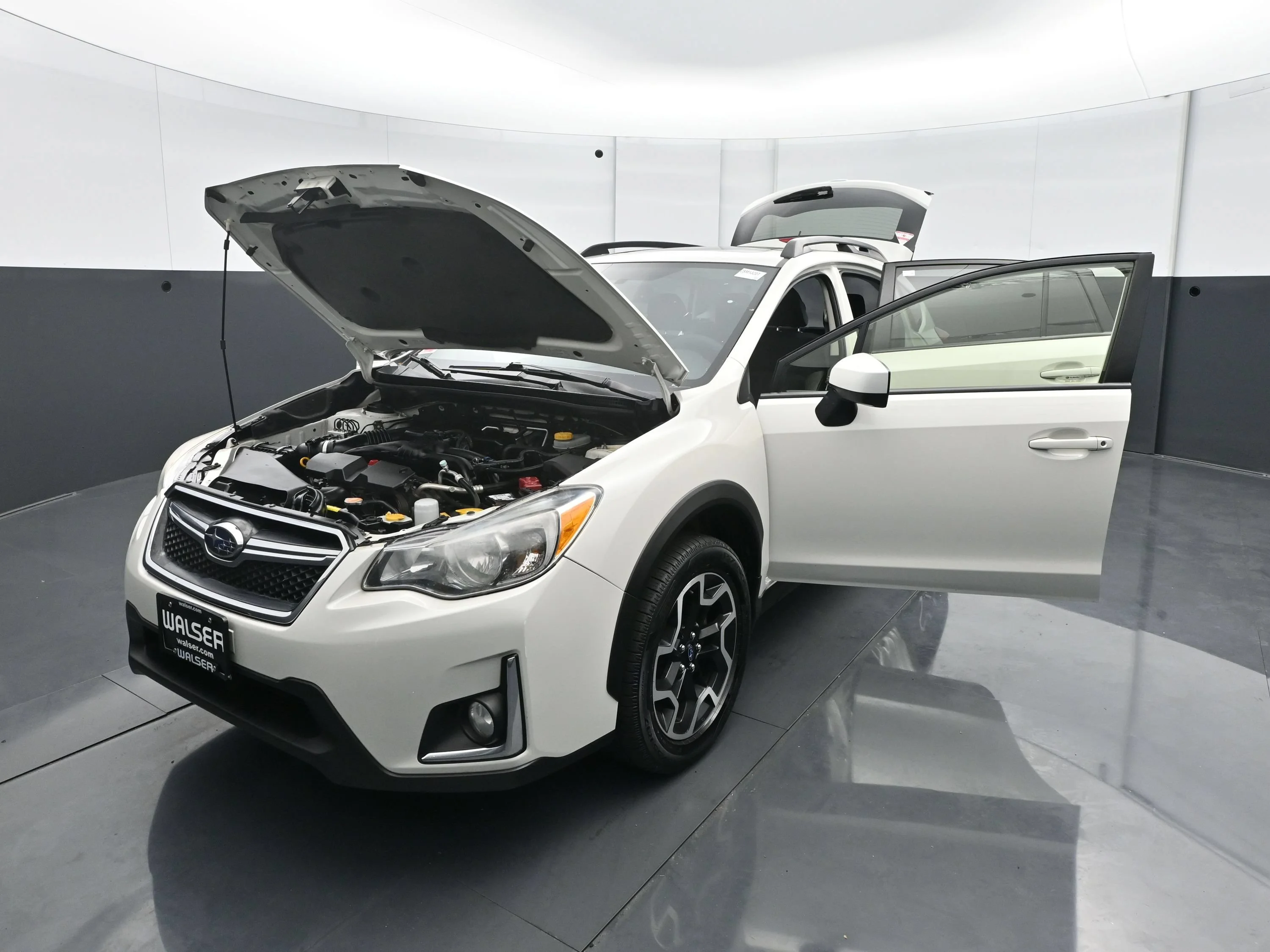 Used 2016 Subaru Crosstrek Premium with VIN JF2GPABC1G8258029 for sale in Burnsville, MN