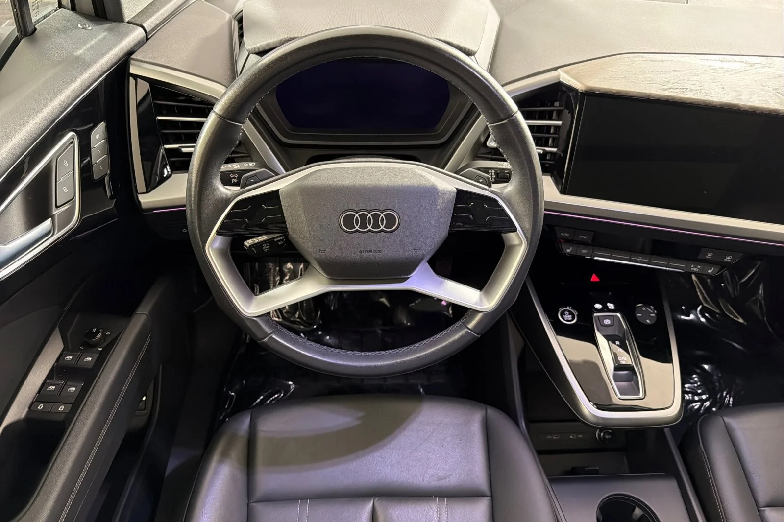 Used 2023 Glacier White Metallic Audi Premium Plus 50 quattro image 13