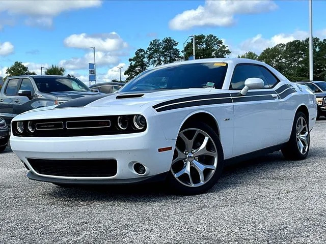 Used 2016 White Dodge R/T image 3