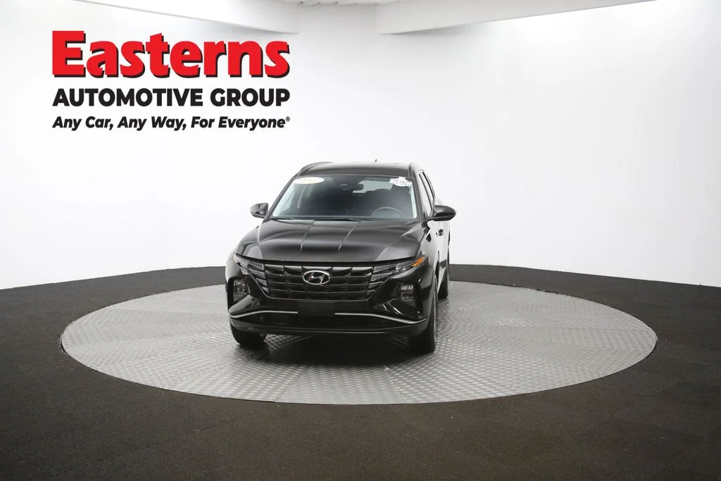 Used 2024 Black Hyundai SEL image 53