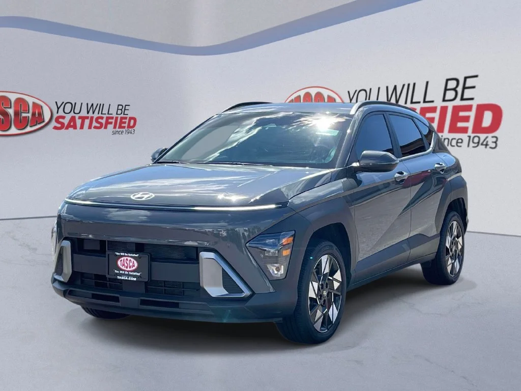 Certified Used 2025 Gray Hyundai SEL image 4
