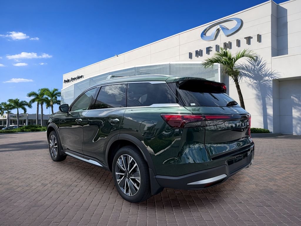 Used 2026 Green INFINITI LUXE image 5