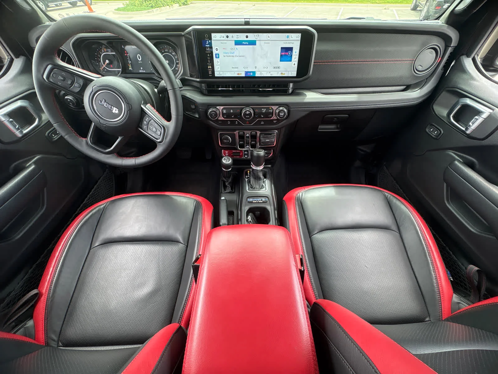 Used 2024 BLACK Jeep Rubicon image 14