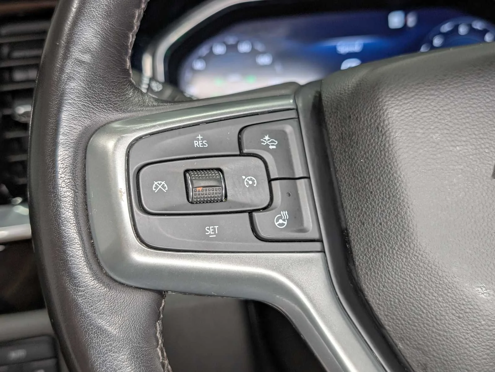 Used 2022 Black Chevrolet LT image 32