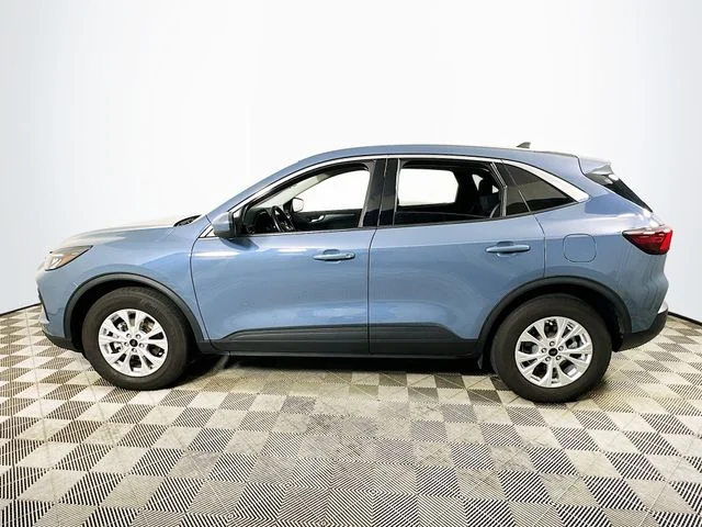 Certified Pre-Owned 2023 Ford Escape Active