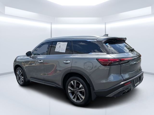 Used 2025 Gray INFINITI LUXE image 5