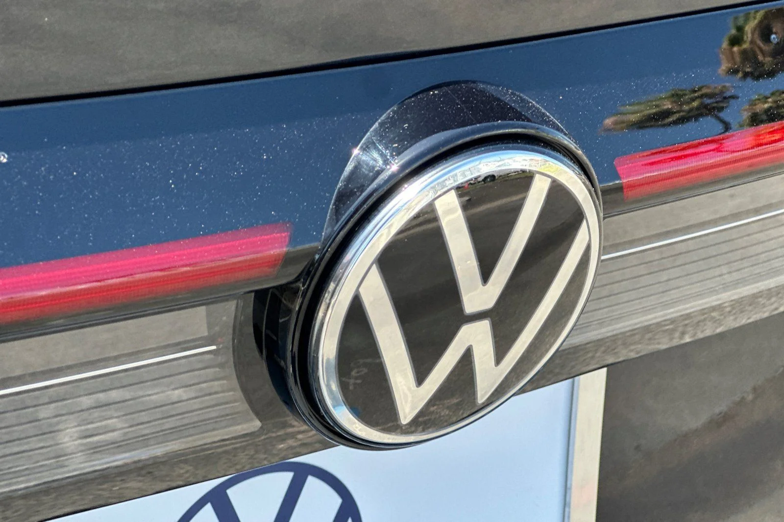 New 2026 Black Volkswagen 1.5T S image 7