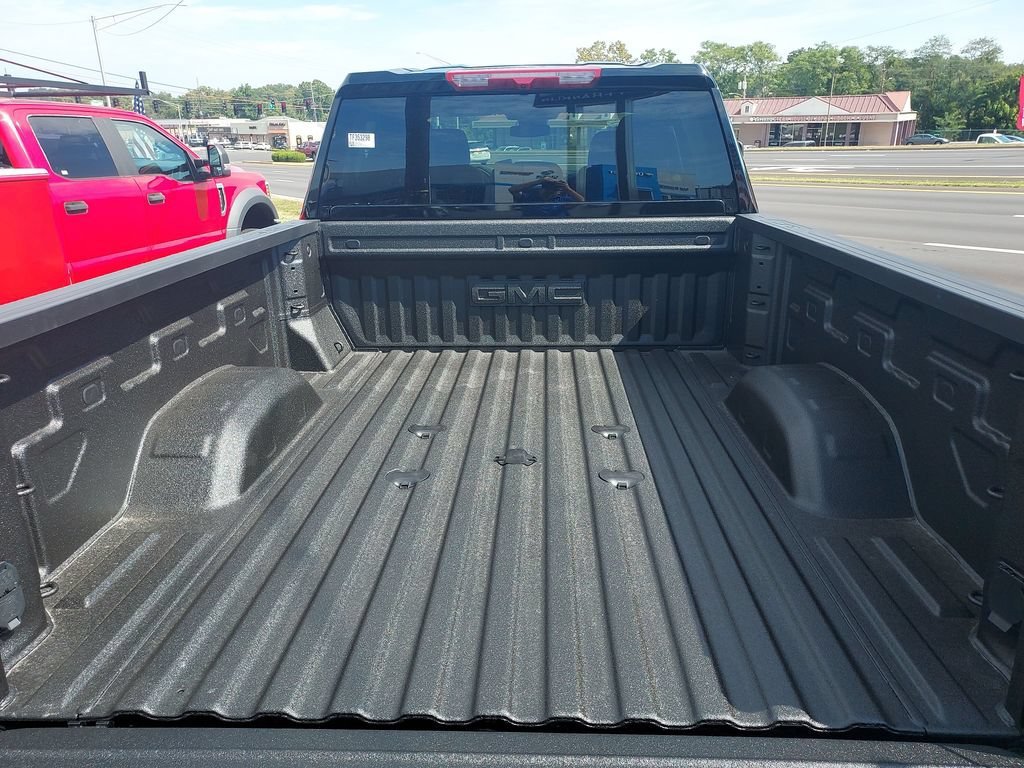 New 2026 Onyx Black GMC SLE image 9