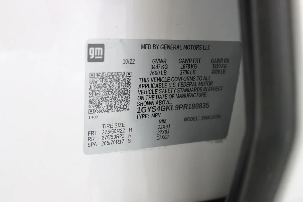Used 2023 White Cadillac Sport Platinum image 48
