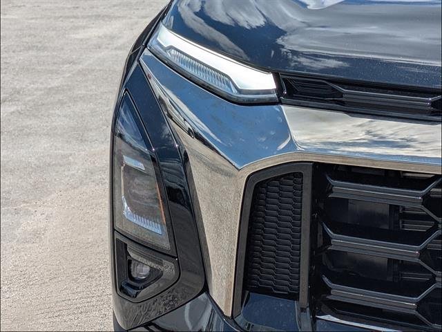 New 2026 Mosaic Black Metallic Chevrolet ACTIV image 10