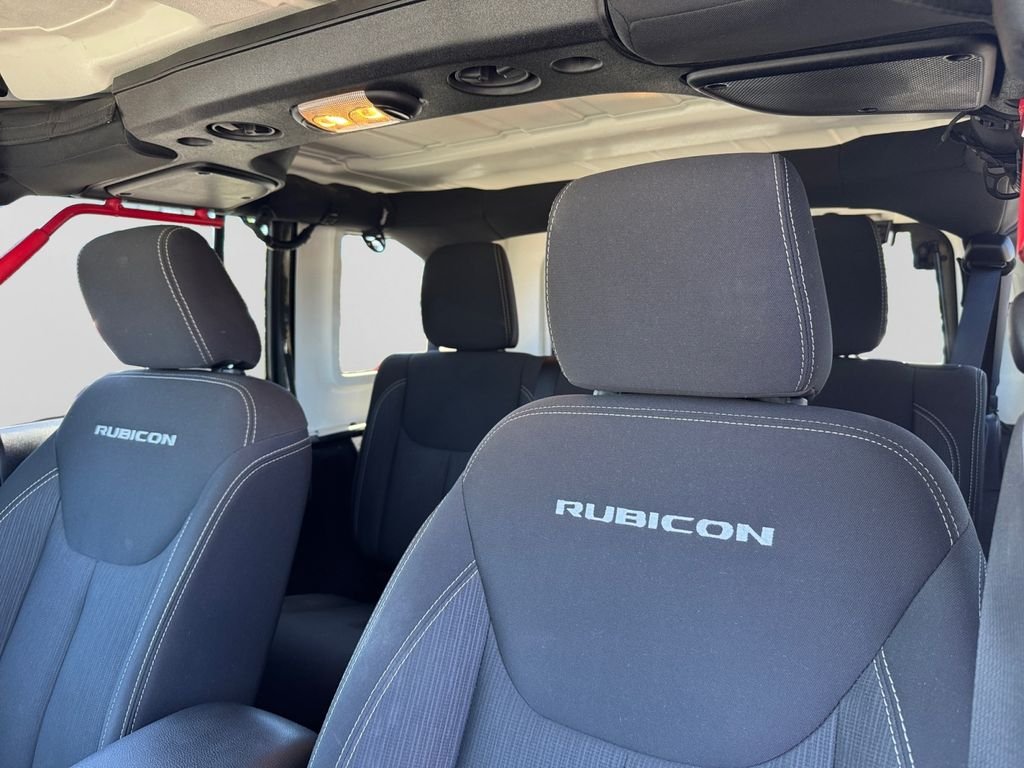 Used 2016 Tank Clearcoat Jeep Unlimited Rubicon image 18