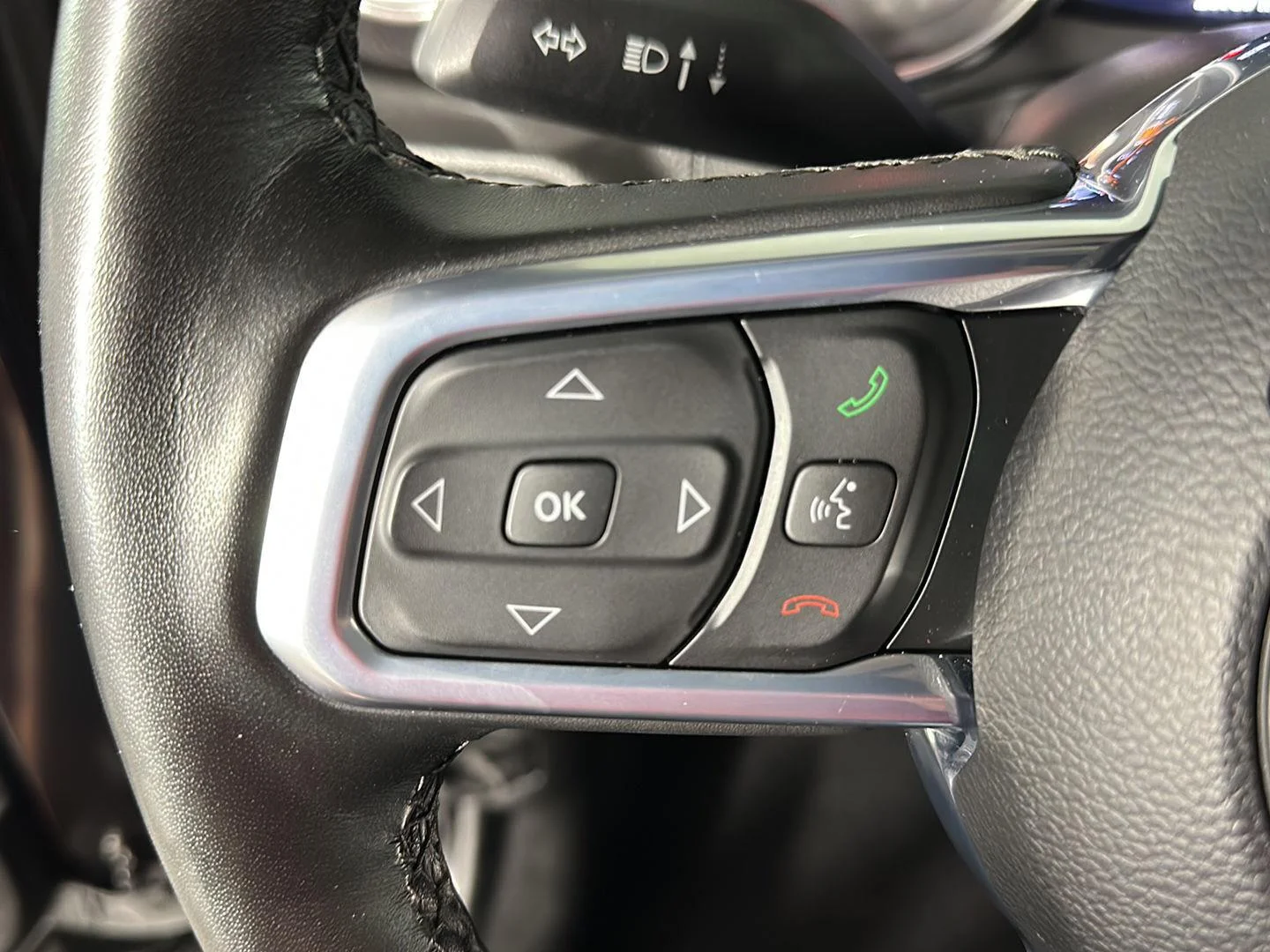 Used 2023 Black Clearcoat Jeep Sahara Altitude image 25