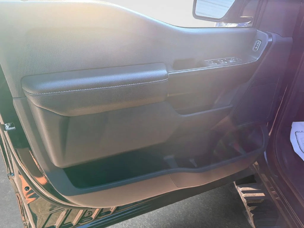 Used 2023 Blue Ford XL image 19