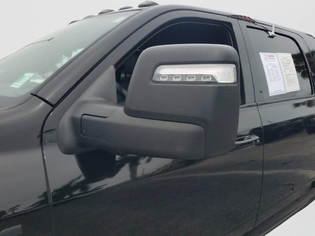 Used 2025 Black Ram Limited image 27