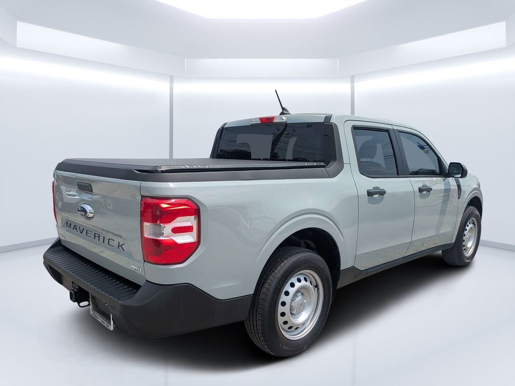 Used 2022 Green Ford XL image 3