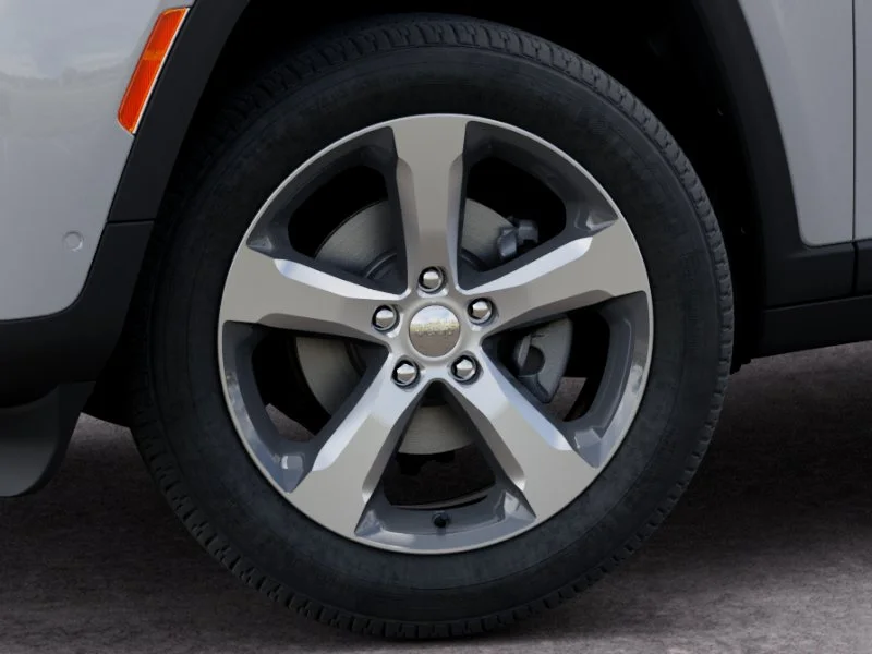 New 2026 Bright White Clear-Coat Exterior Paint Jeep Limited image 37