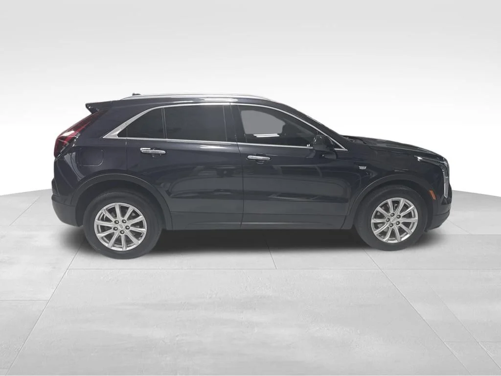 Used 2023 Gray Cadillac Luxury image 7