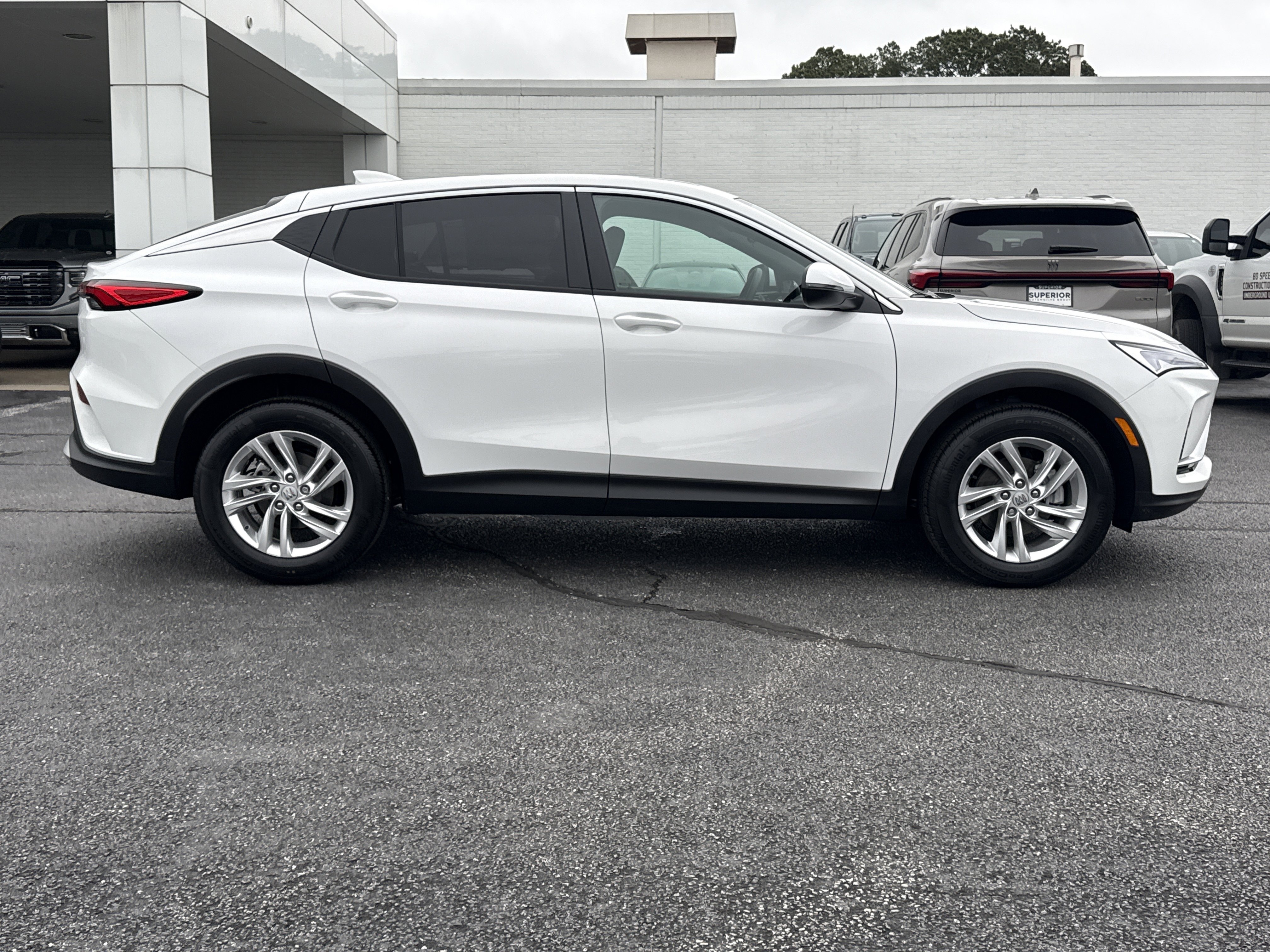 New 2026 Summit White Buick Preferred image 2