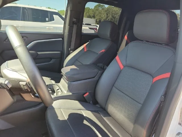 2023 Chevrolet Colorado Z71 - Photo 20